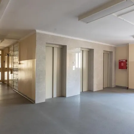 Rondo Onz Business By Bookinghost * Warszawa